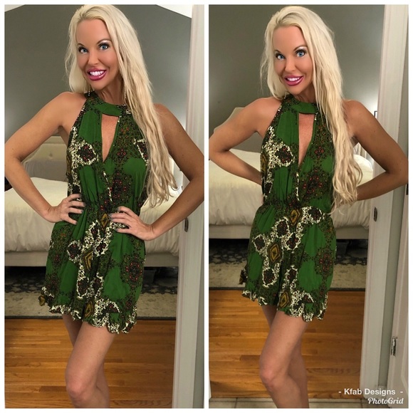 Beautiful kelly green longer length keyhole romper - Picture 3 of 4